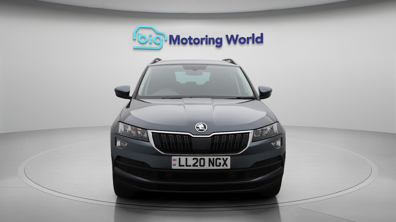 Used Skoda Karoq 2020 for sale - 76701824: Photo 2