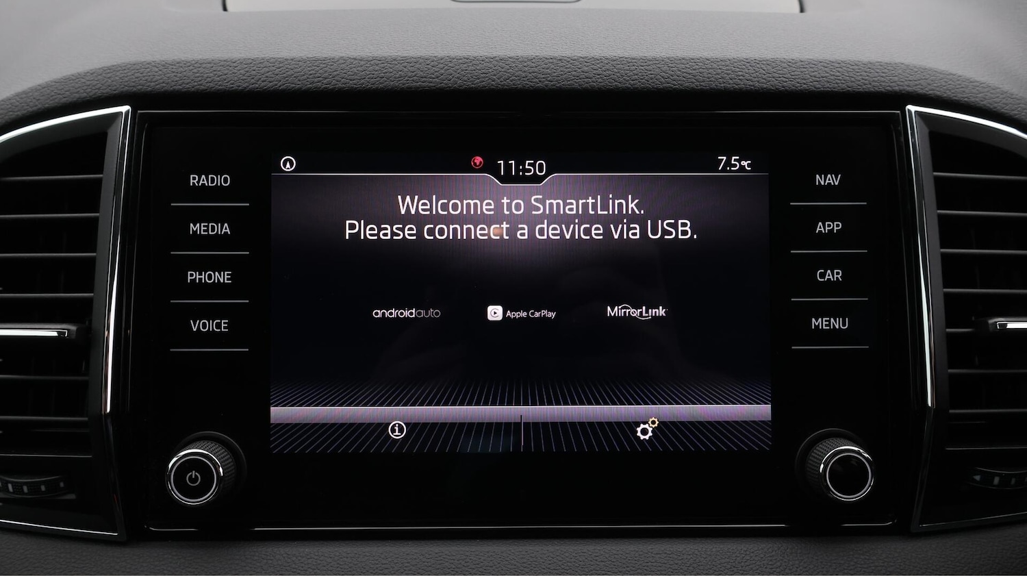 Used Skoda Karoq 2020 for sale - 76701824: Photo 23