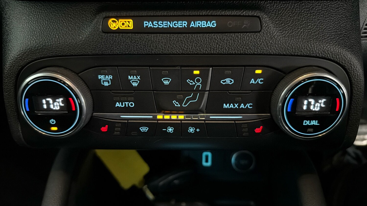 Used Ford Focus 2018 for sale - 78144176: Photo 11