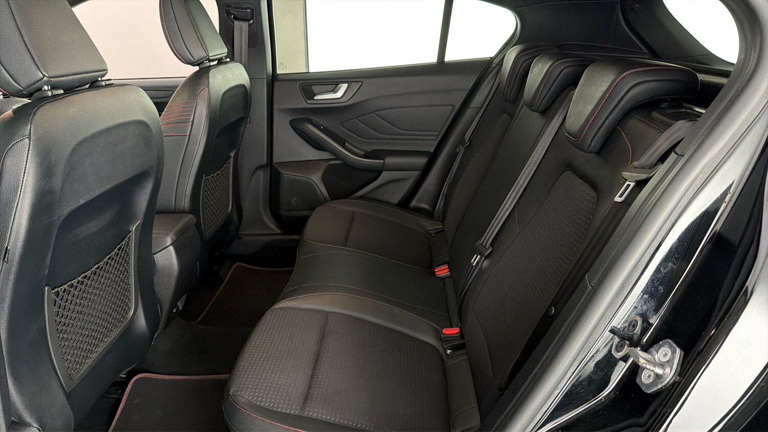 Used Ford Focus 2018 for sale - 78144176: Photo 15