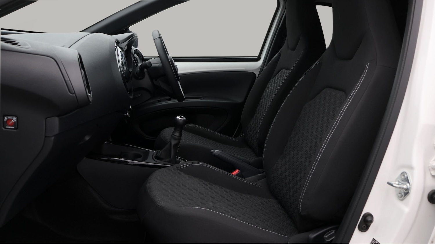 Used Toyota Aygo X 2025 for sale - 77813514: Photo 14