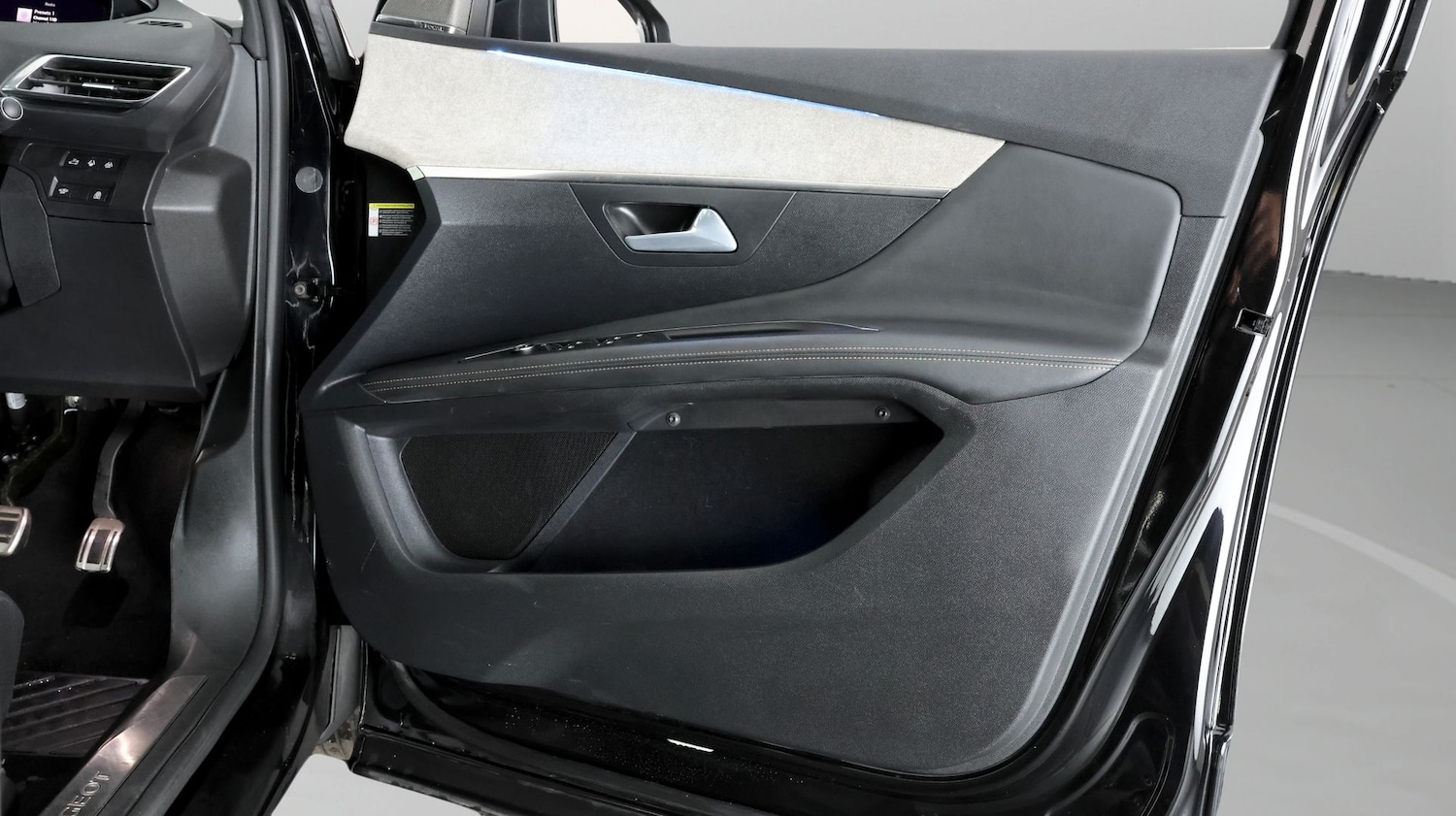 Used Peugeot 3008 2021 for sale - 77580992: Photo 15