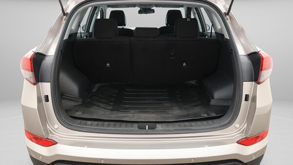 Used Hyundai TUCSON 2017 for sale - 76094163: Photo 17