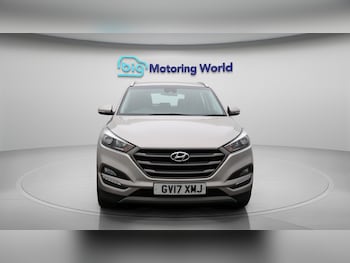 Used Hyundai TUCSON 2017 for sale - 76094163: Photo 2