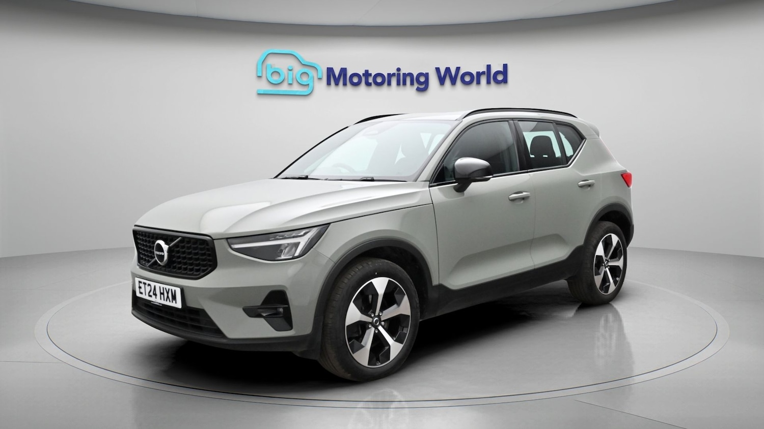 Used Volvo XC40 2024 for sale - 78052631: Photo 3