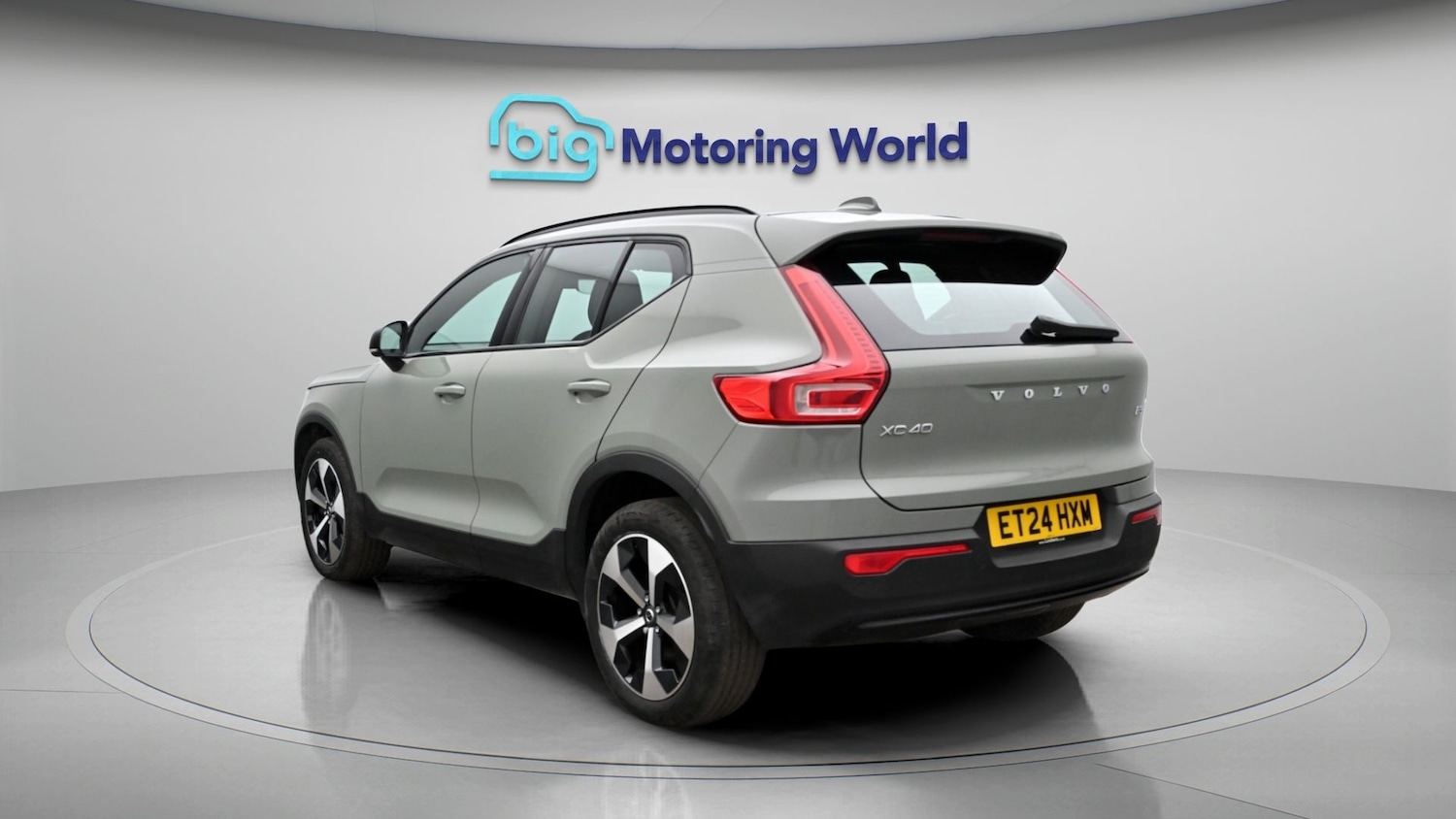 Used Volvo XC40 2024 for sale - 78052631: Photo 5