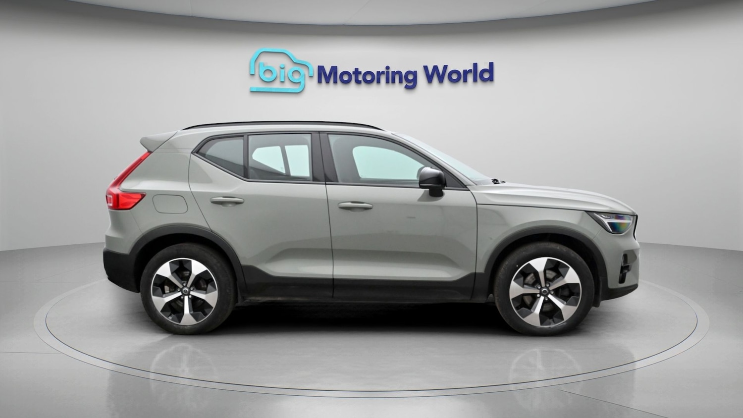 Used Volvo XC40 2024 for sale - 78052631: Photo 8