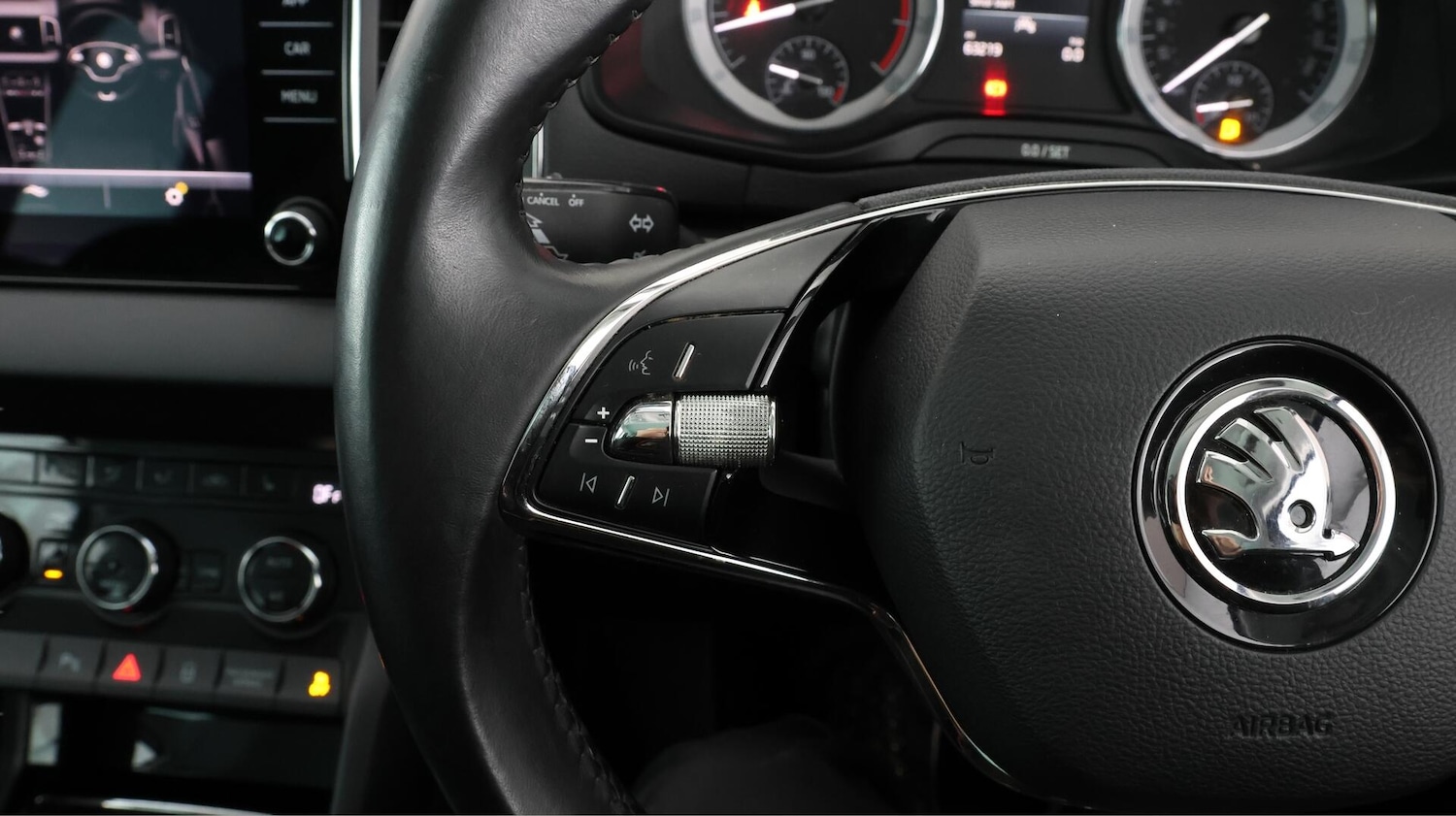 Used Skoda Karoq 2020 for sale - 76666682: Photo 23