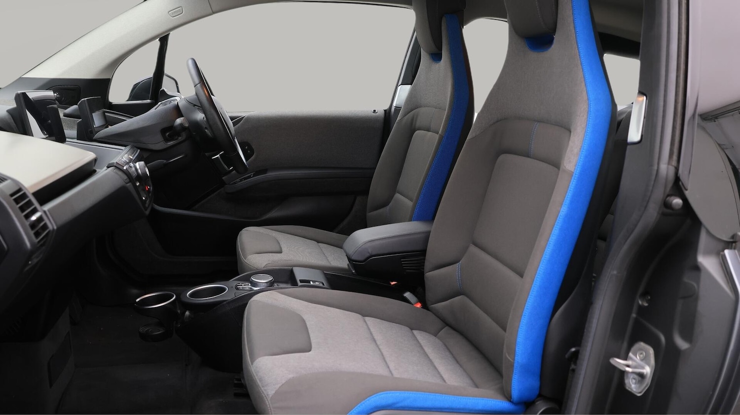 Used BMW i3 2020 for sale - 76585486: Photo 15