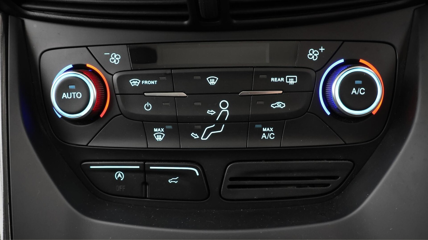 Used Ford Kuga 2018 for sale - 76657808: Photo 13