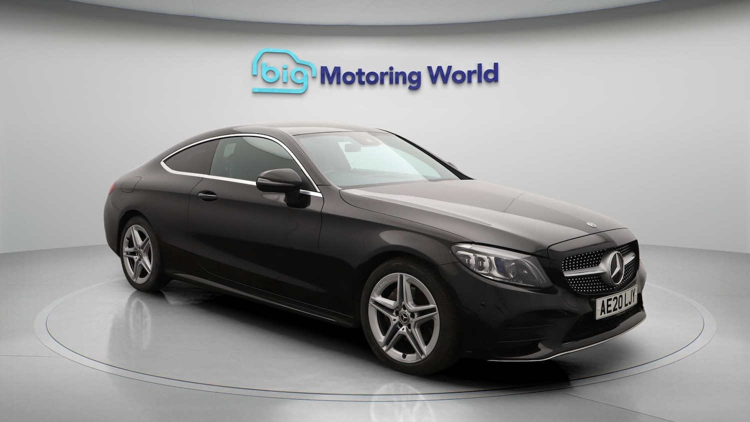 Used Mercedes-Benz C Class 2020 for sale - 76295109: Photo 2