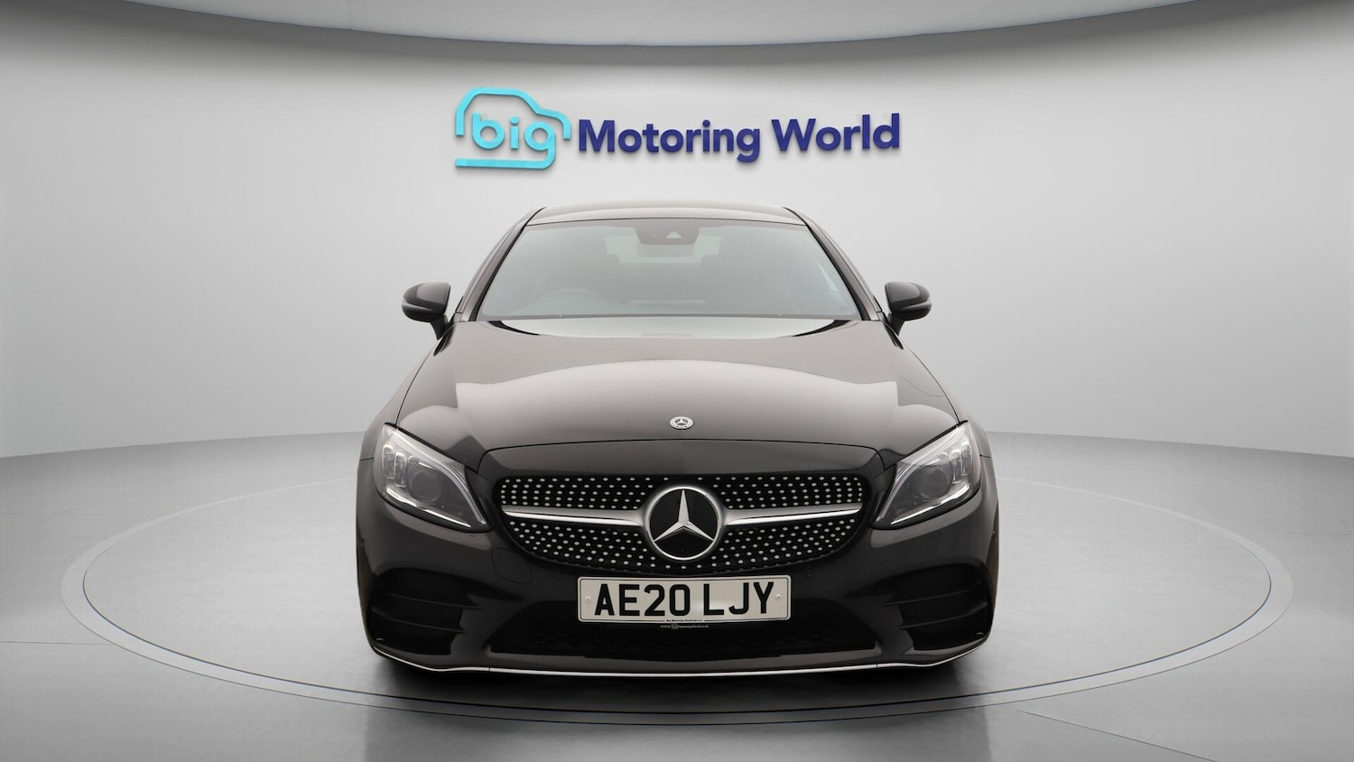 Used Mercedes-Benz C Class 2020 for sale - 76295109: Photo 3
