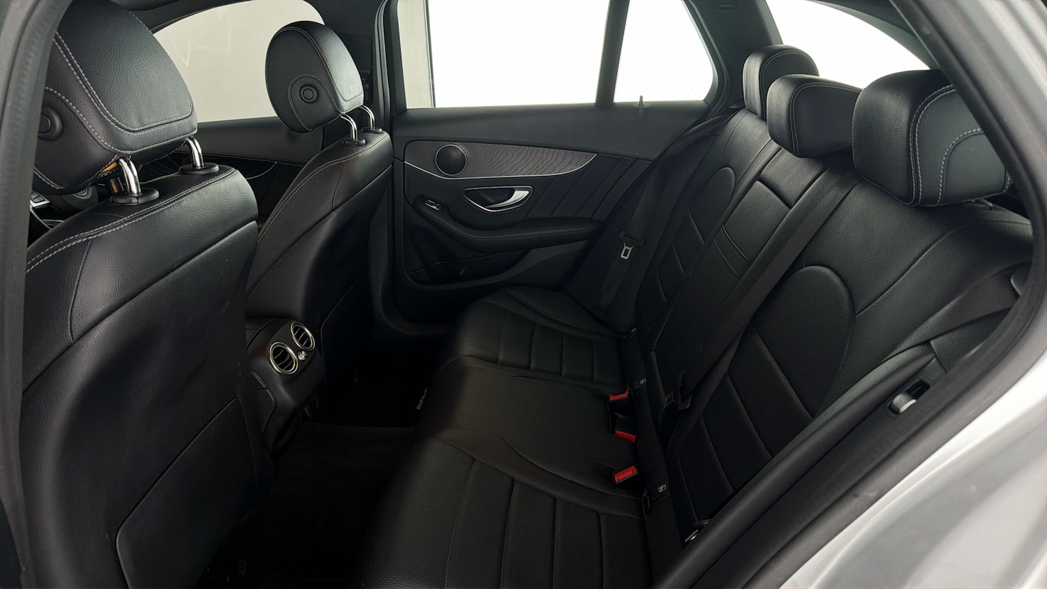 Used Mercedes-Benz C Class 2017 for sale - 78067944: Photo 16