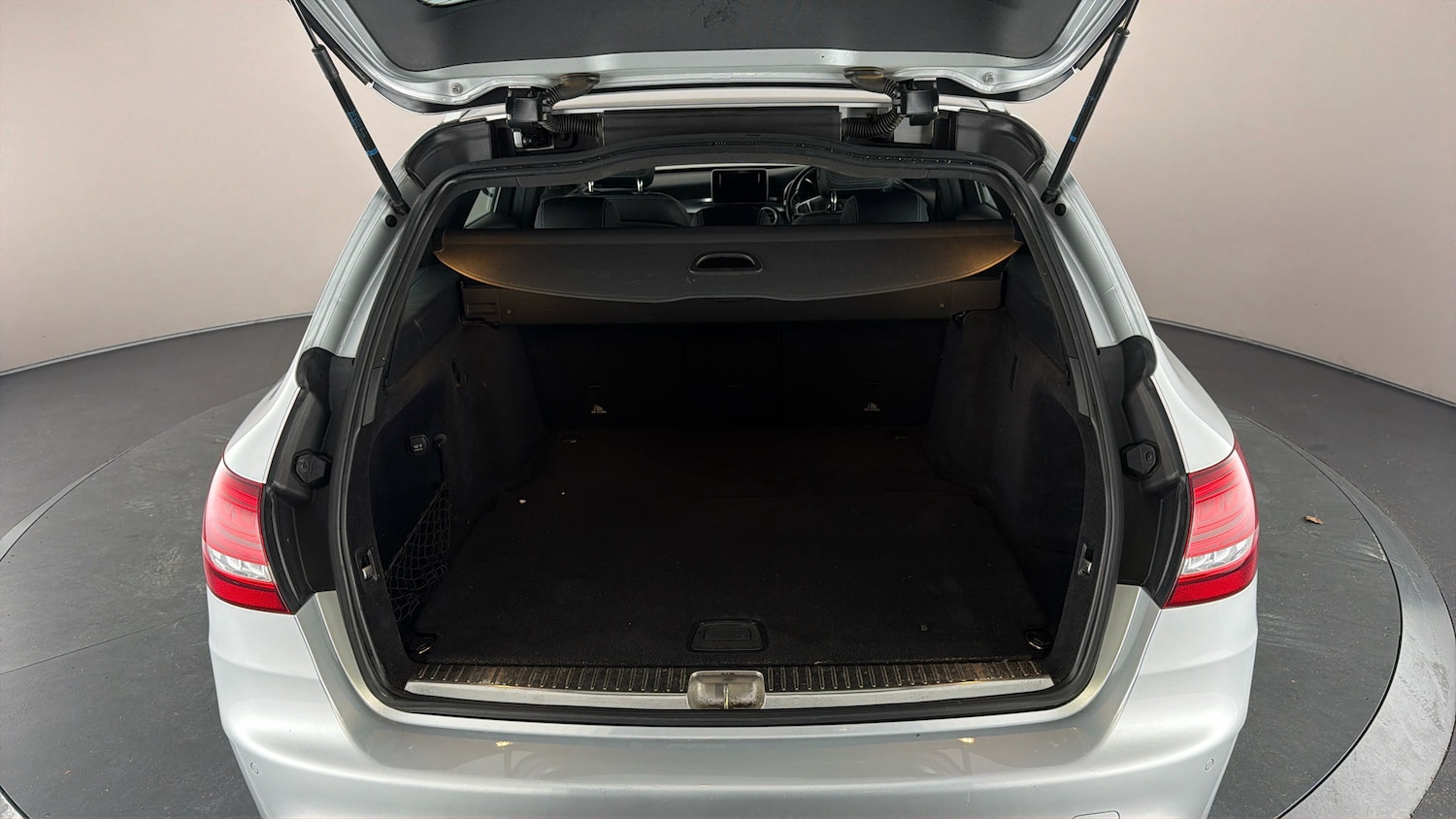 Used Mercedes-Benz C Class 2017 for sale - 78067944: Photo 17