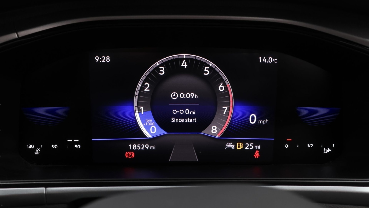 Used Volkswagen T-Roc 2023 for sale - 77746073: Photo 10