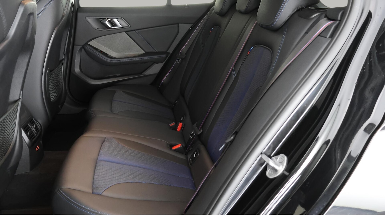 Used BMW 1 Series 2024 for sale - 76072912: Photo 17