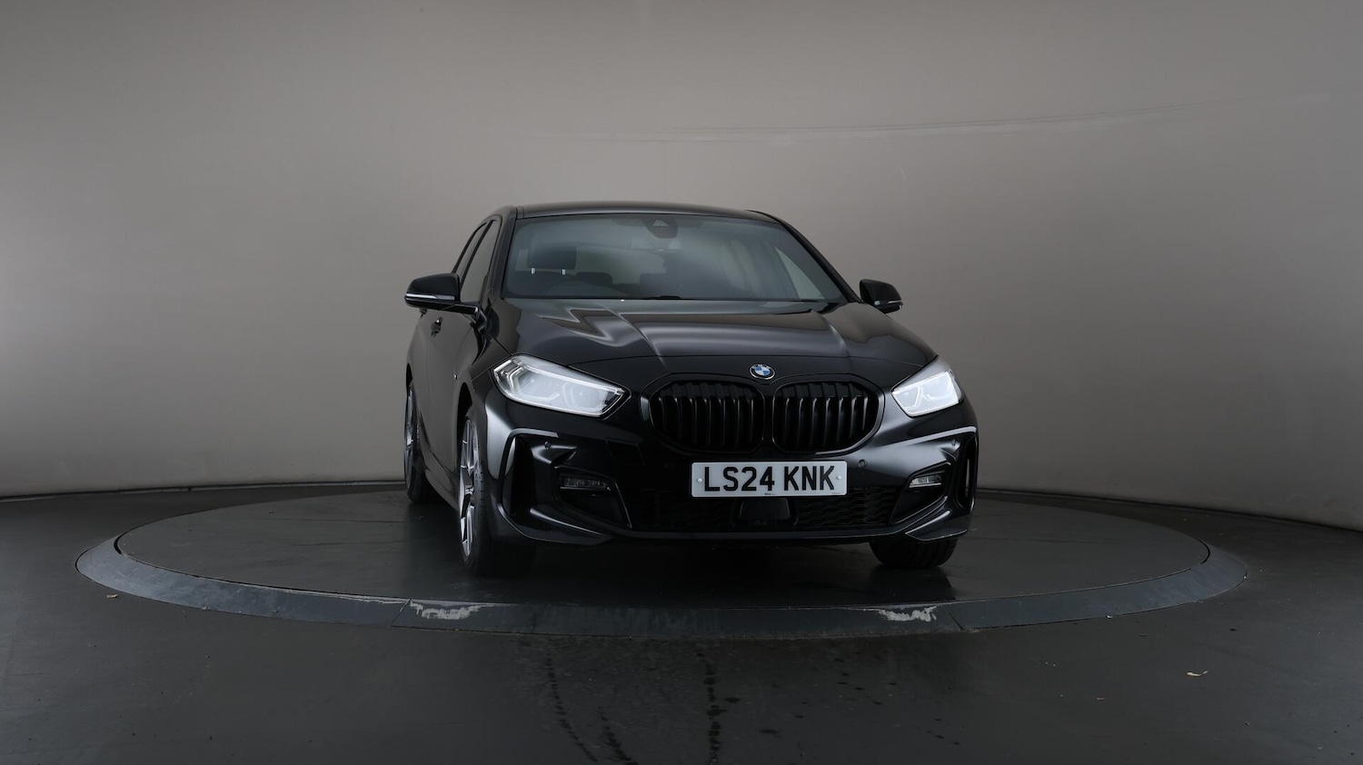 Used BMW 1 Series 2024 for sale - 76072912: Photo 54