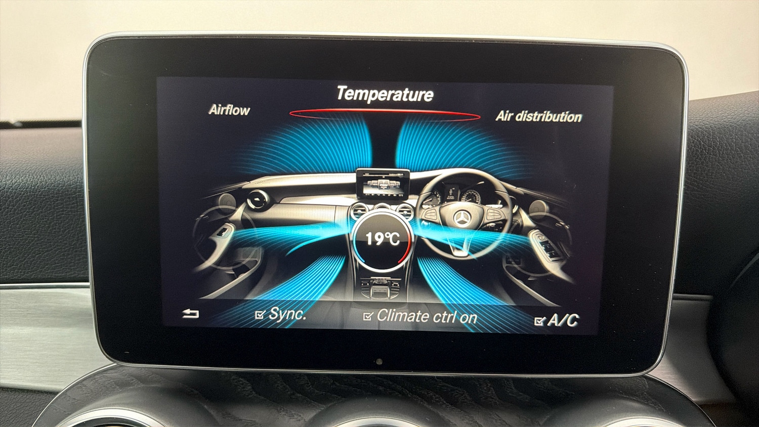 Used Mercedes-Benz C Class 2018 for sale - 78045403: Photo 10