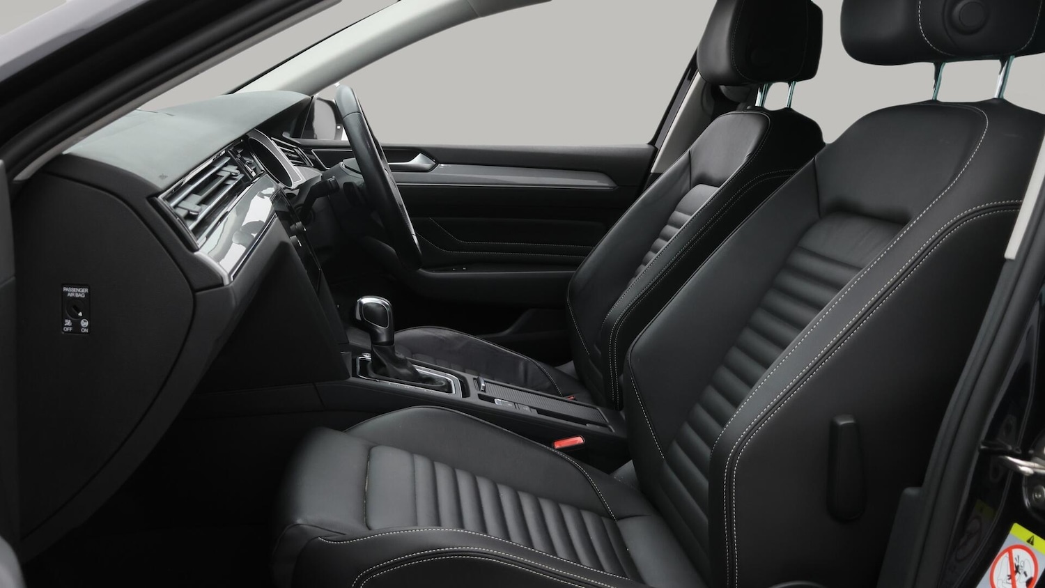 Used Volkswagen Passat 2021 for sale - 76200359: Photo 14