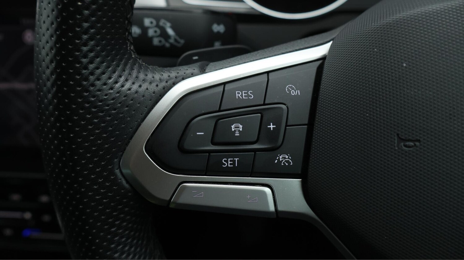 Used Volkswagen Passat 2021 for sale - 76200359: Photo 22