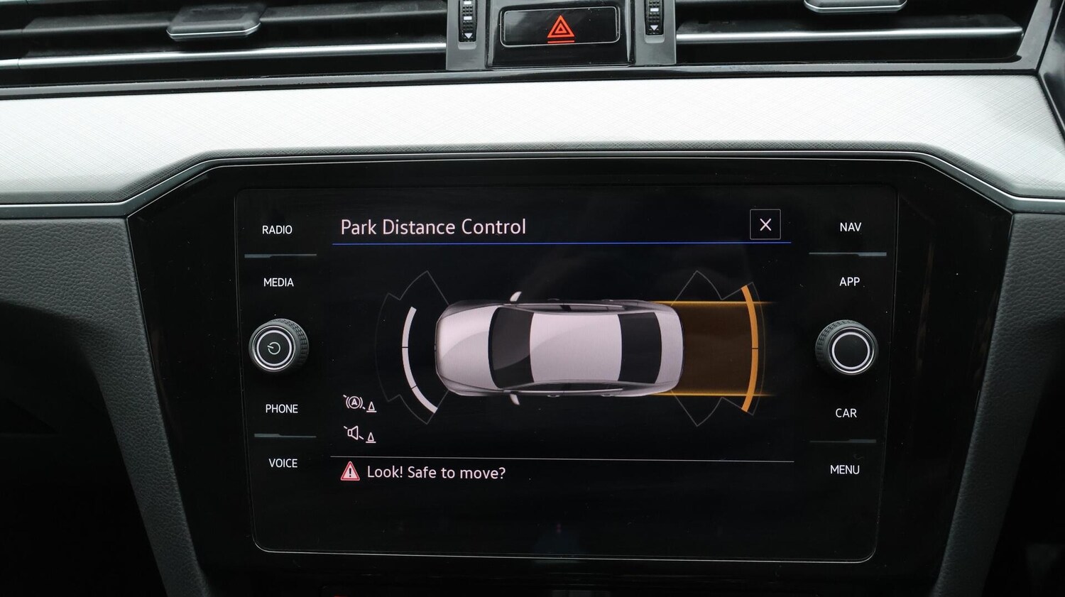 Used Volkswagen Passat 2021 for sale - 76200359: Photo 24