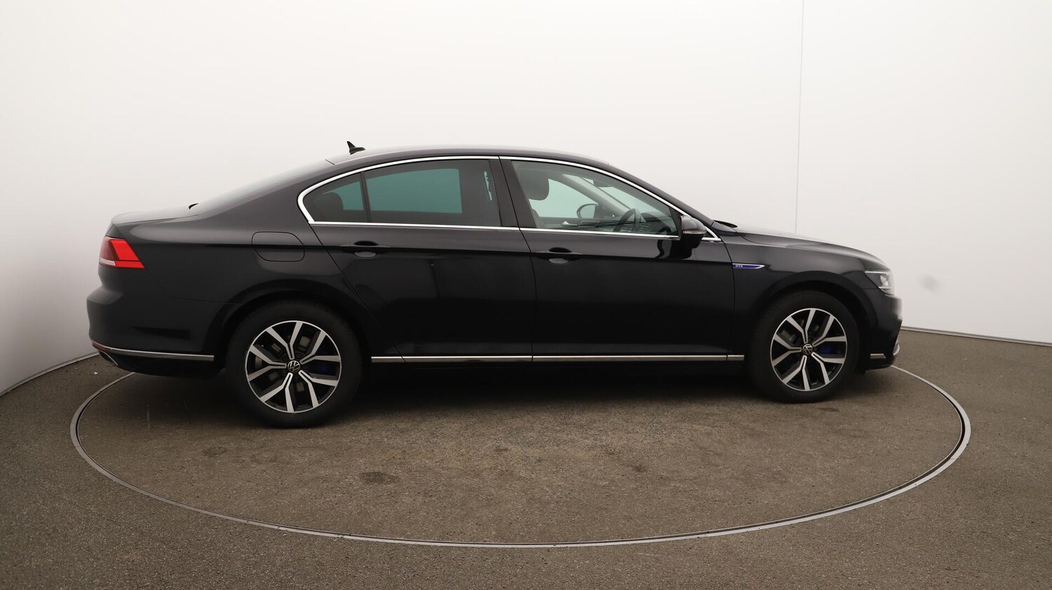 Used Volkswagen Passat 2021 for sale - 76200359: Photo 50