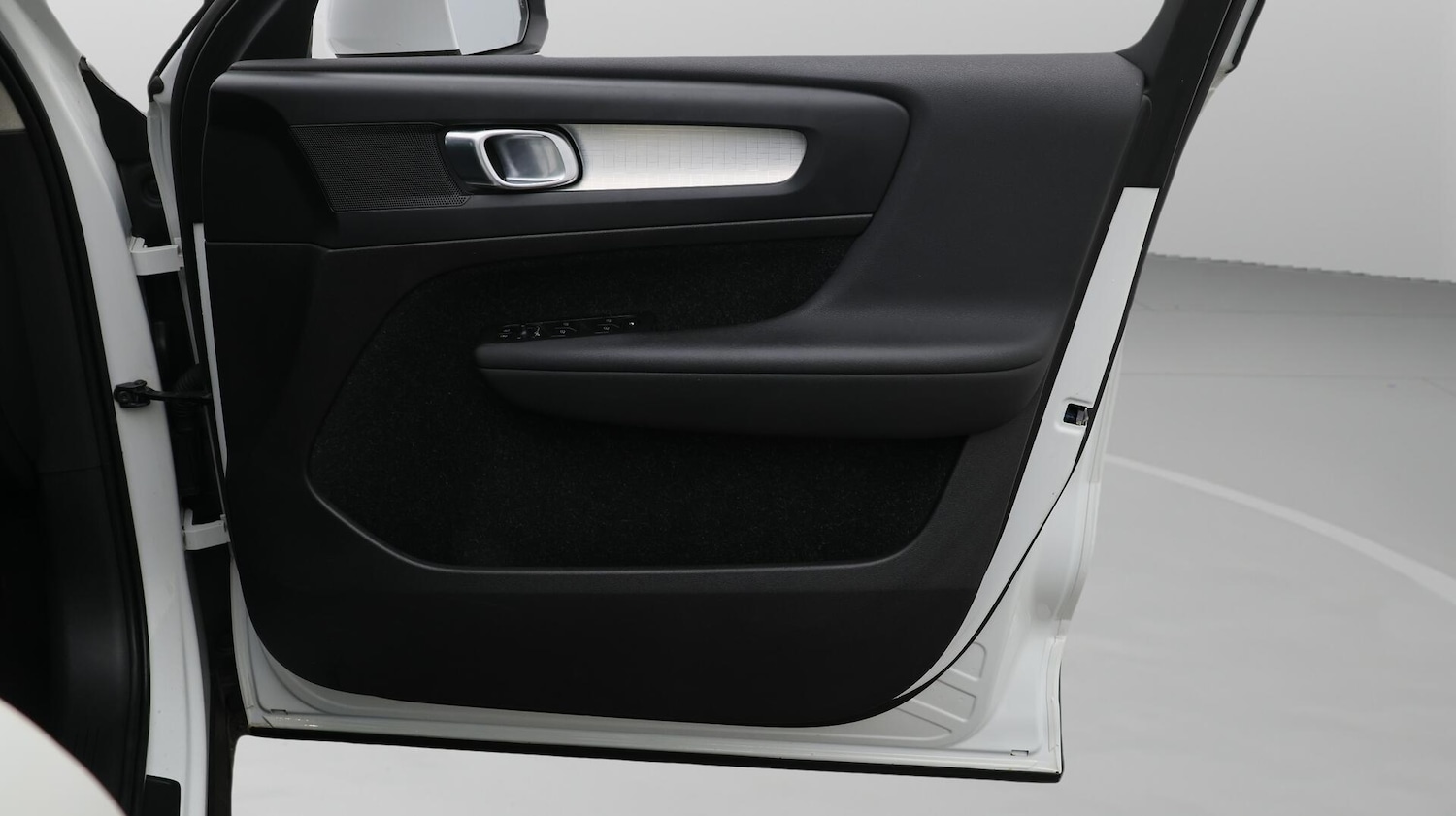 Used Volvo XC40 2020 for sale - 76671440: Photo 16