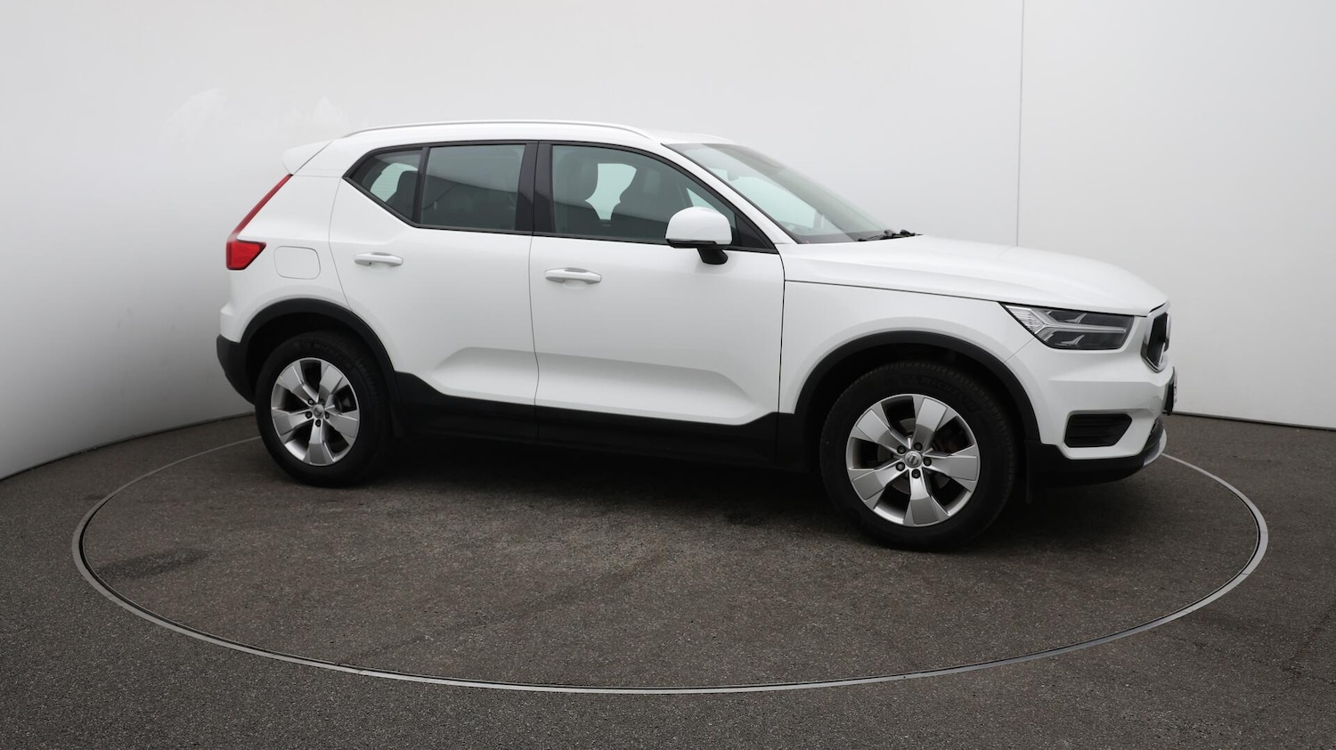 Used Volvo XC40 2020 for sale - 76671440: Photo 43