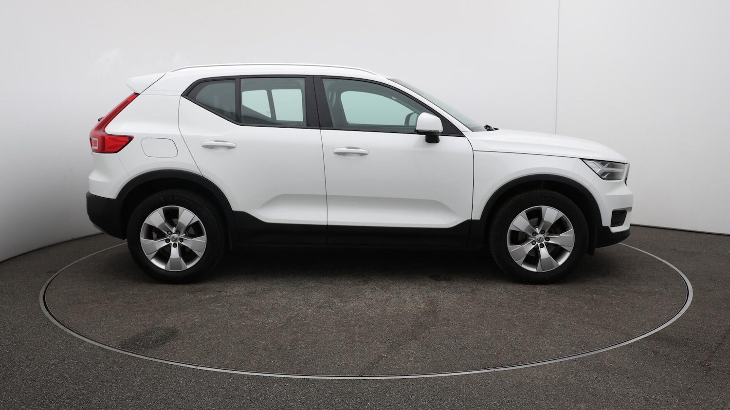 Used Volvo XC40 2020 for sale - 76671440: Photo 46