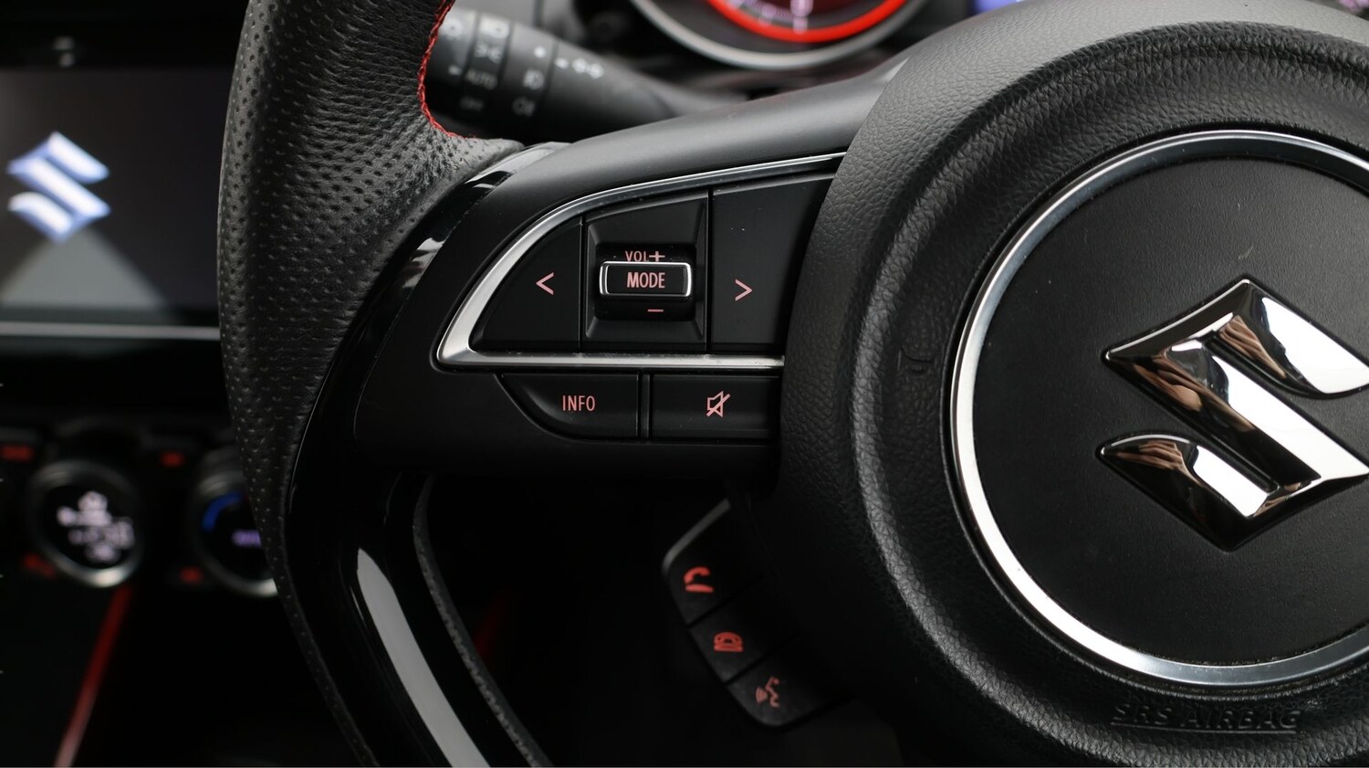 Used Suzuki Swift 2023 for sale - 77199275: Photo 22