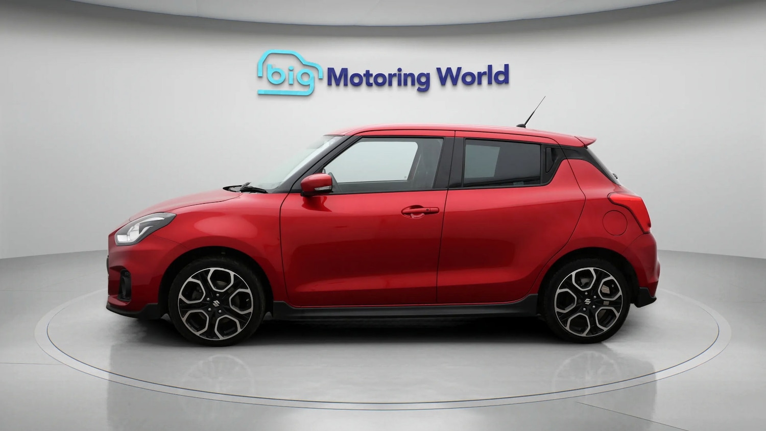 Used Suzuki Swift 2023 for sale - 77199275: Photo 4