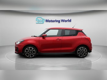 Used Suzuki Swift 2023 for sale - 77199275: Photo