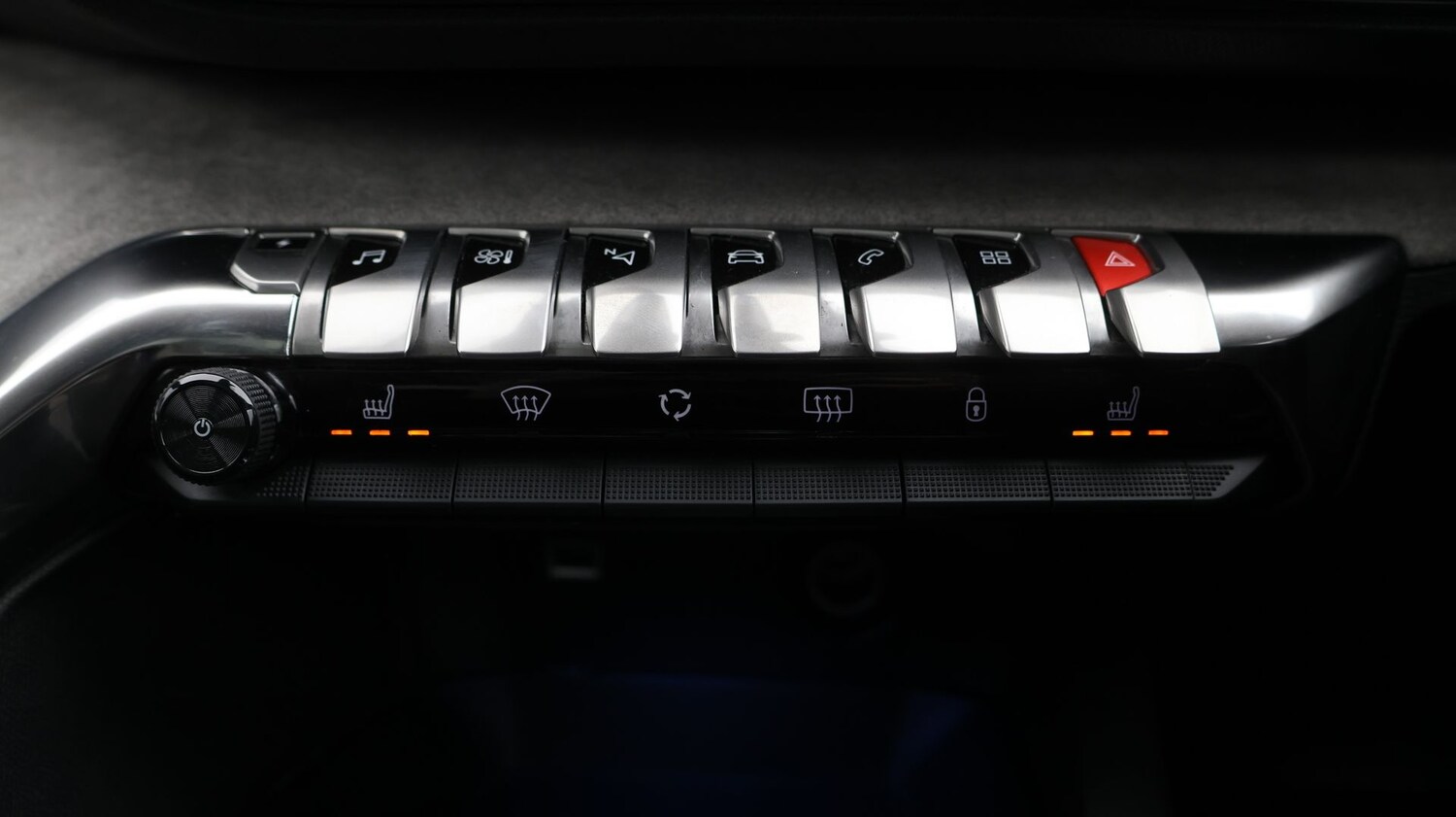 Used Peugeot 3008 2021 for sale - 77803104: Photo 30