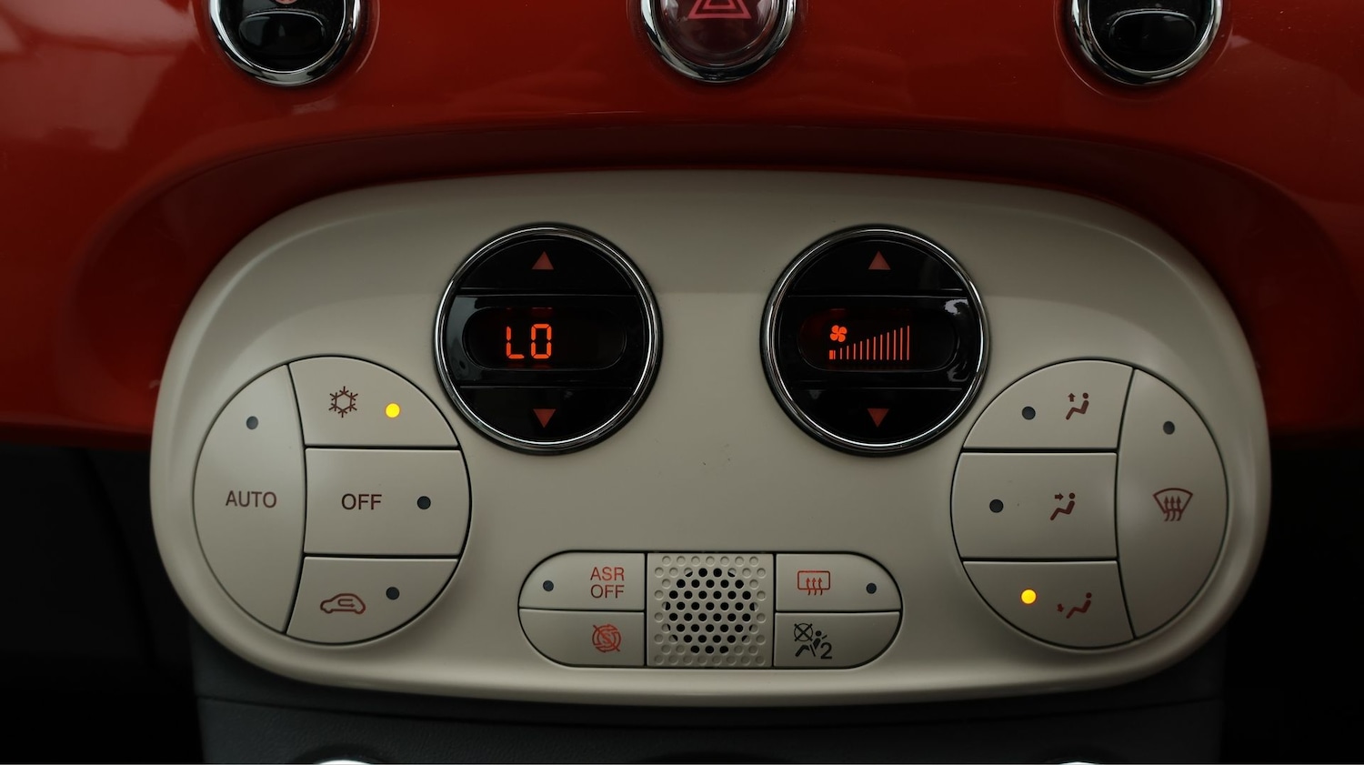 Used Fiat 500 2017 for sale - 77324610: Photo 12