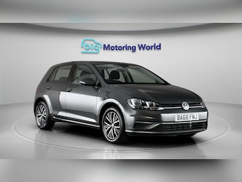 Used Volkswagen Golf 2019 for sale - 78826587: Photo