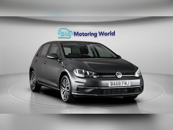 Used Volkswagen Golf 2019 for sale - 78826587: Photo