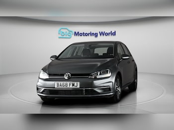 Used Volkswagen Golf 2019 for sale - 78826587: Photo