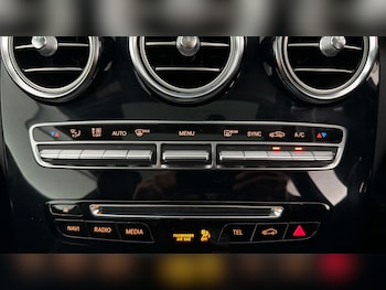 Used Mercedes-Benz C Class 2017 for sale - 77888540: Photo