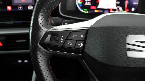 Used SEAT Leon 2022 for sale - 76239775: Photo 23
