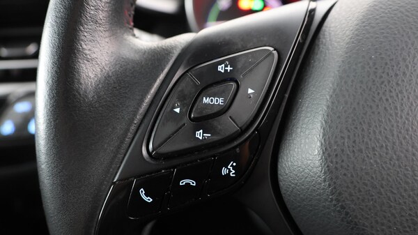 Used Toyota C-HR 2022 for sale - 75696017: Photo 22