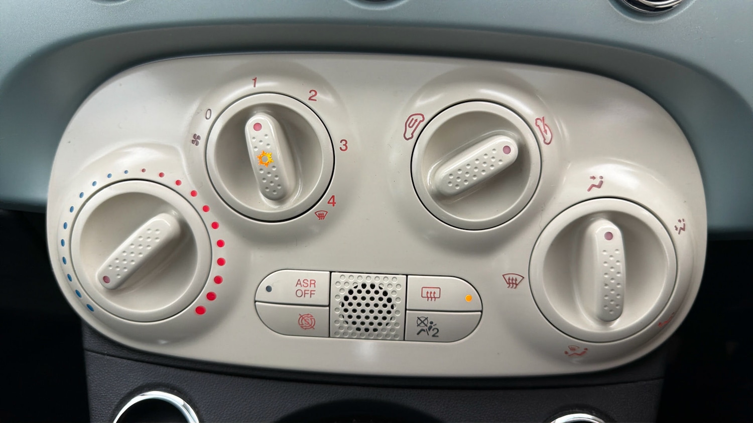 Used Fiat 500 2023 for sale - 77953778: Photo 11