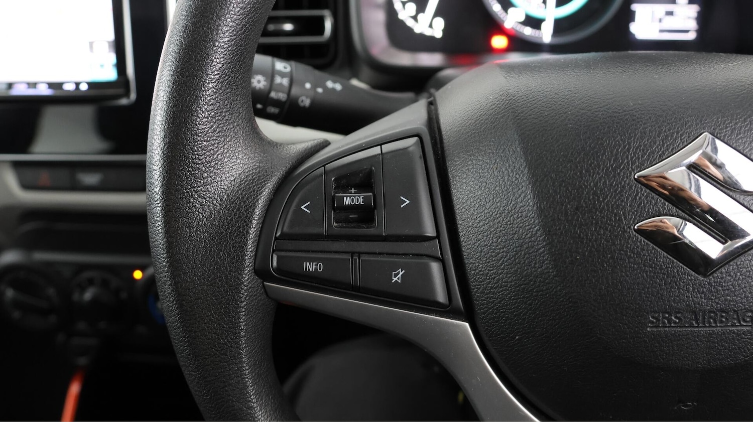 Used Suzuki Ignis 2017 for sale - 76538590: Photo 23