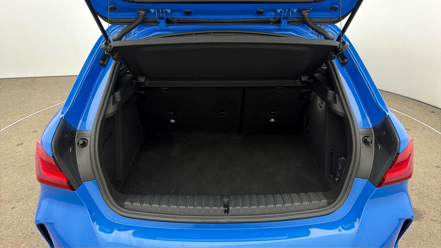 Used BMW 1 Series 2022 for sale - 77902201: Photo 16