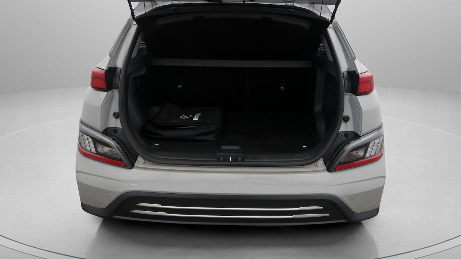 Used Hyundai KONA 2023 for sale - 77579700: Photo 17