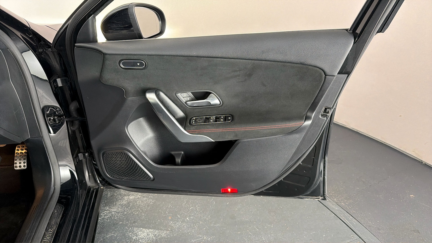 Used Mercedes-Benz A-Class 2018 for sale - 77700866: Photo 14