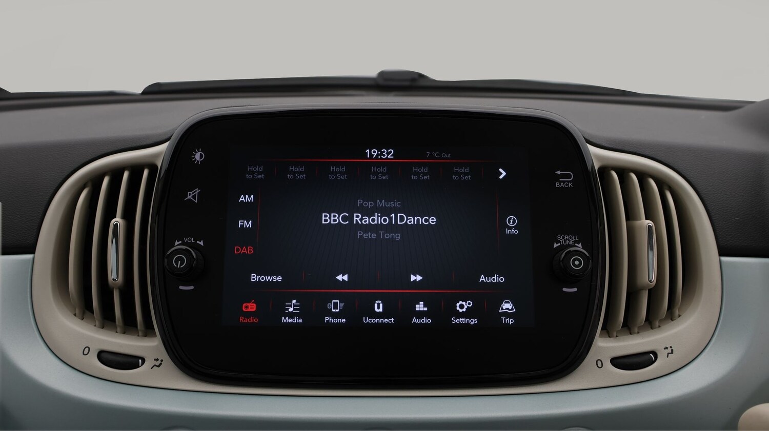 Used Fiat 500 2023 for sale - 77591241: Photo 11