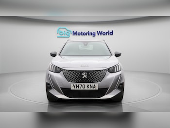 Used Peugeot E-2008 2020 for sale - 76752889: Photo