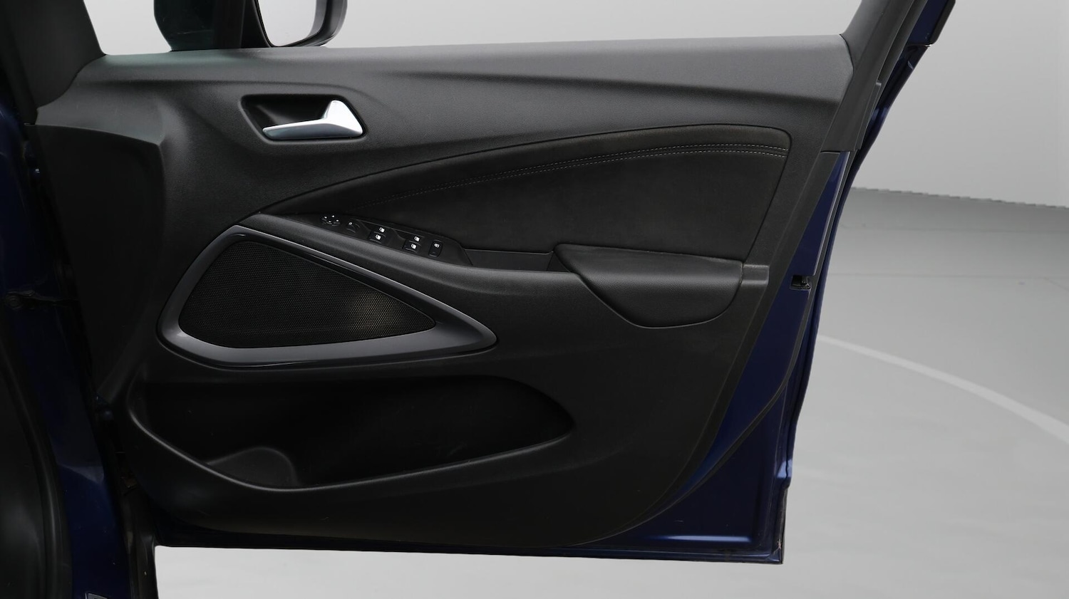 Used Vauxhall Crossland for sale - 76727806: Photo 16