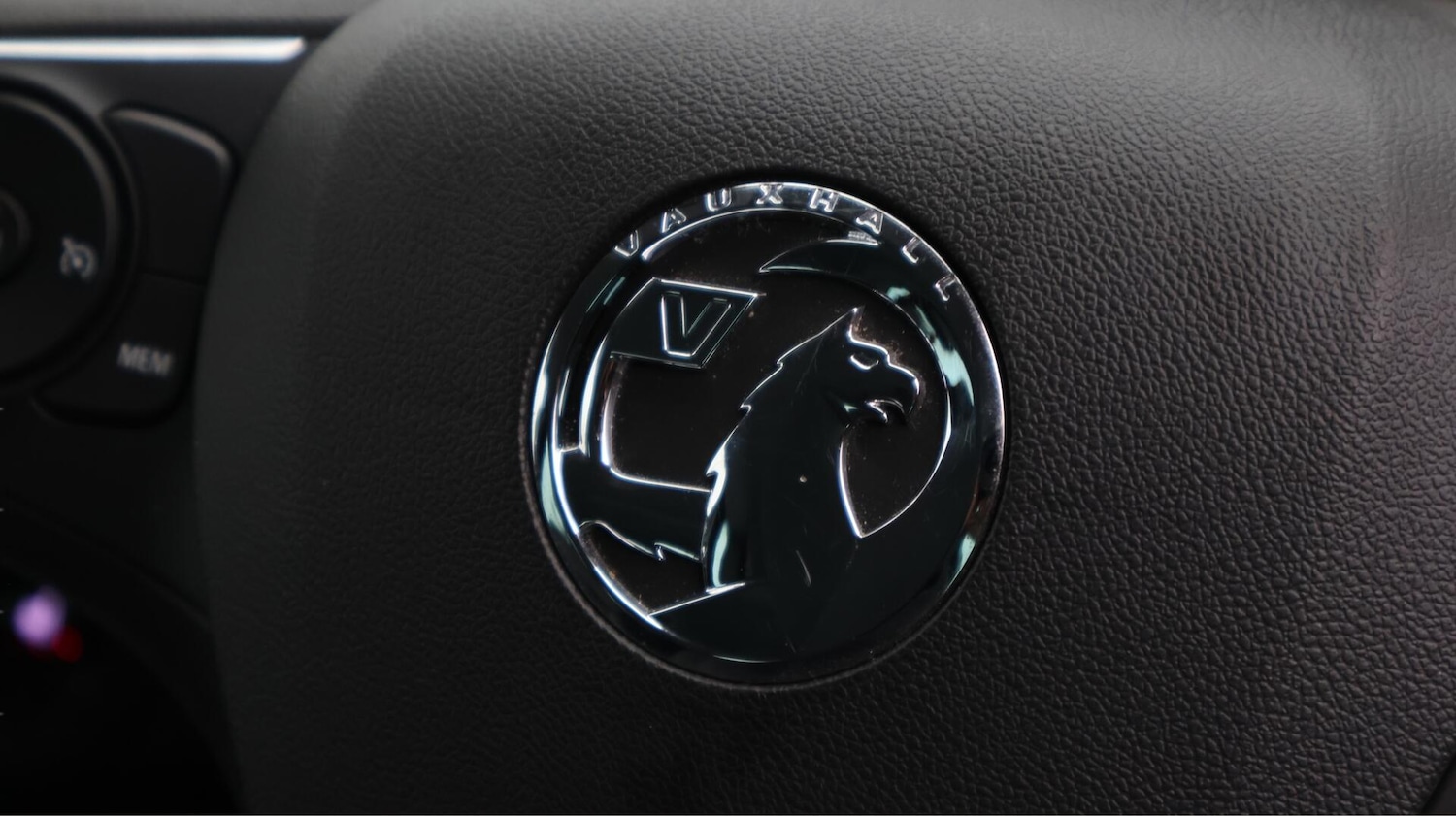 Used Vauxhall Crossland for sale - 76727806: Photo 22