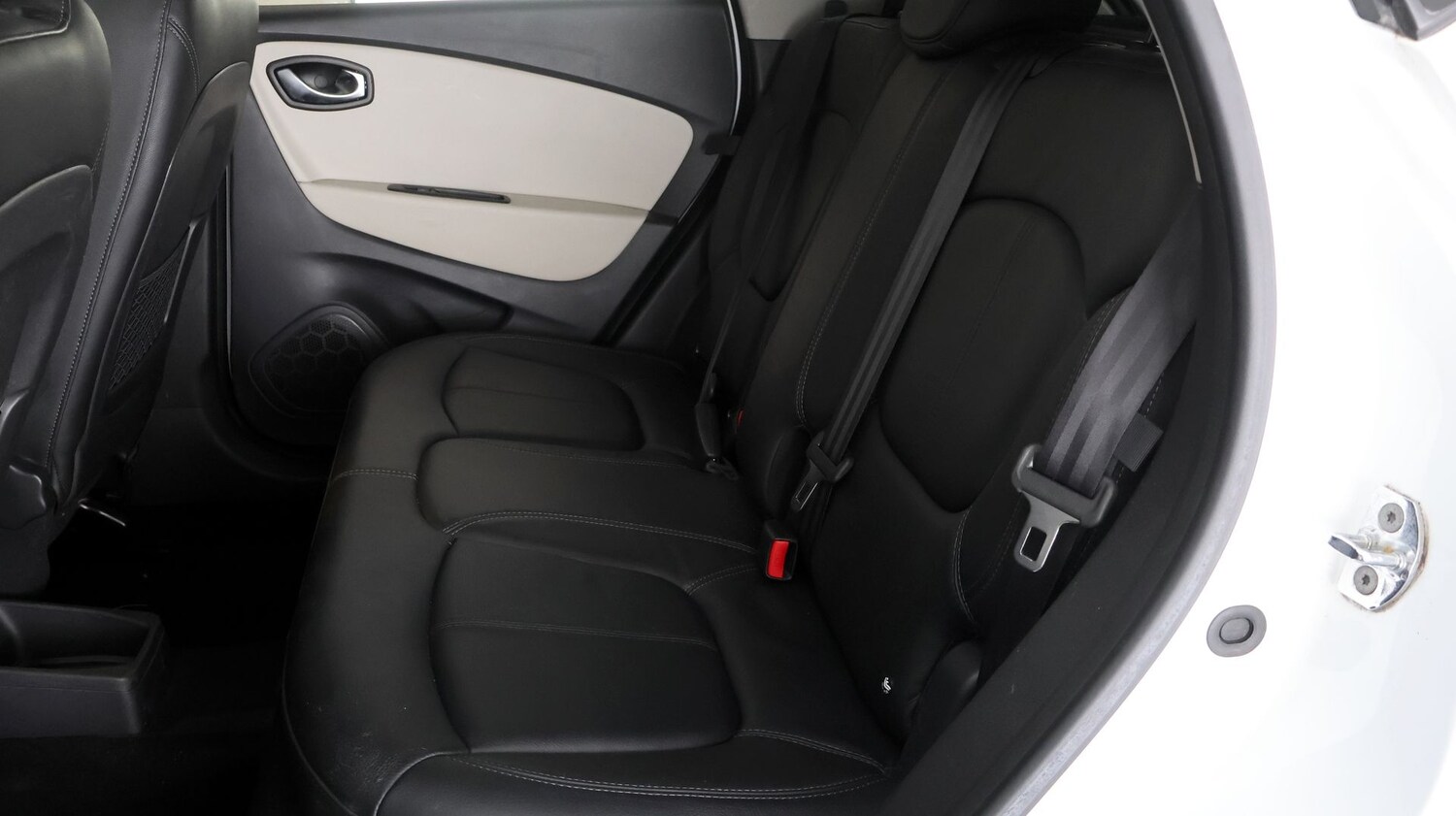 Used Renault Captur 2019 for sale - 77363830: Photo 15